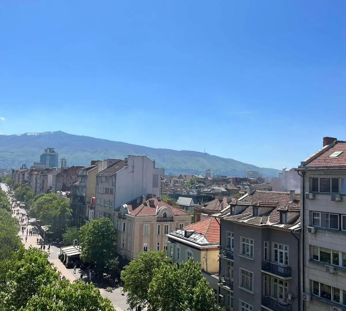 Vitosha Sunrise Apartamento Sófia